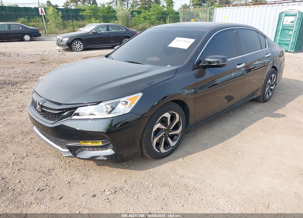 2017 HONDA ACCORD EX-L V6 VIN: 1HGCR3F81HA039172
