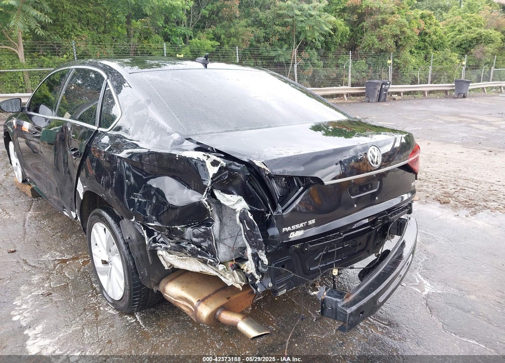 2018 VOLKSWAGEN PASSAT VIN: 1VWBA7A35JC012682