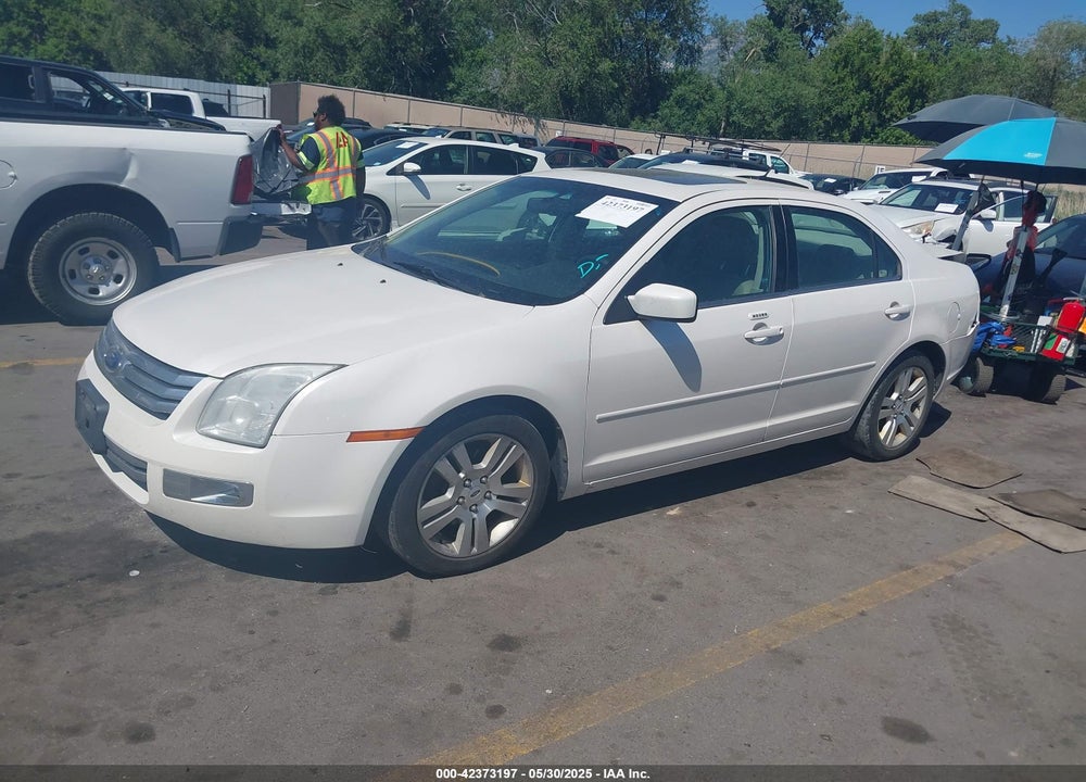 2009 FORD FUSION VIN: 3FAHP08139R185496