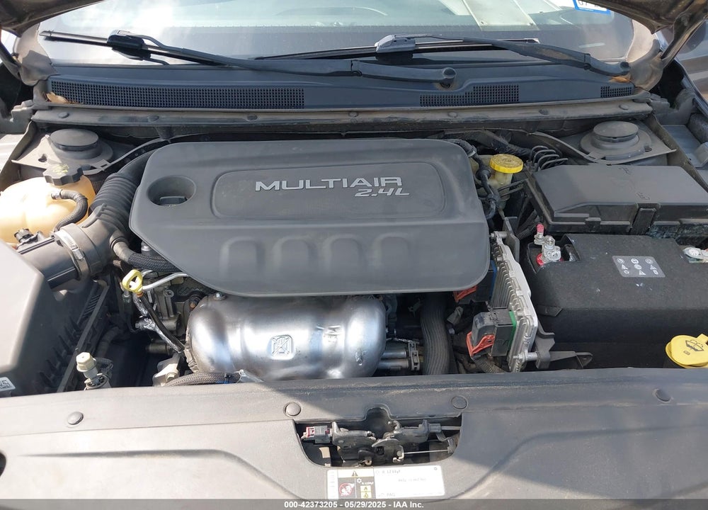 2015 CHRYSLER 200 VIN: 1C3CCCBB1FN753251