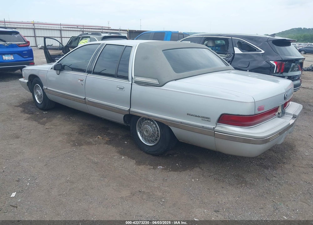 1992 BUICK ROADMASTER LIMITED VIN: 1G4BT5377NR447882