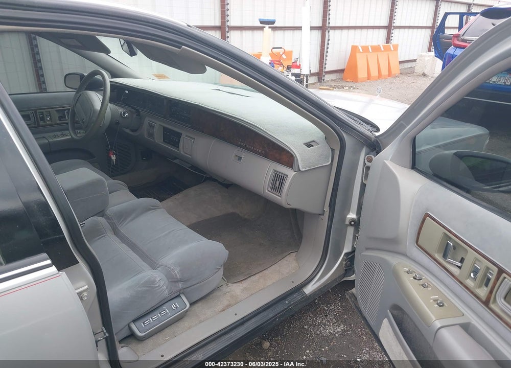 1992 BUICK ROADMASTER LIMITED VIN: 1G4BT5377NR447882