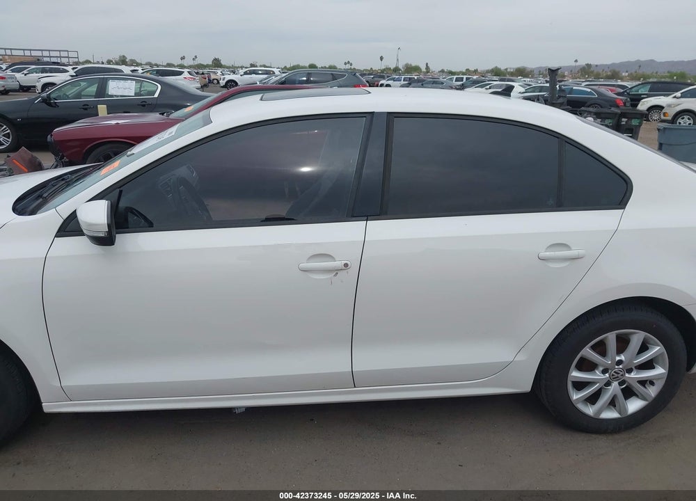 2012 VOLKSWAGEN JETTA 2.5L SE VIN: 3VWDP7AJ3CM300840