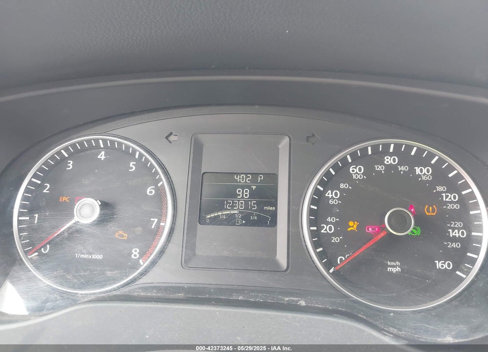 2012 VOLKSWAGEN JETTA 2.5L SE VIN: 3VWDP7AJ3CM300840