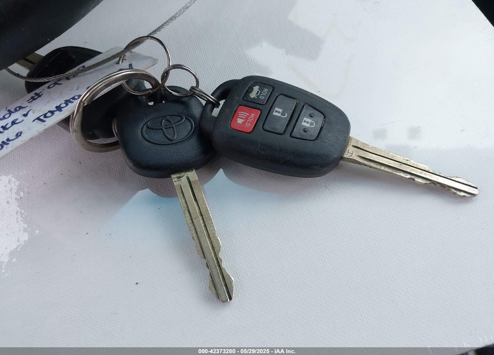 2016 TOYOTA CAMRY VIN: 4T1BF1FK5GU158905