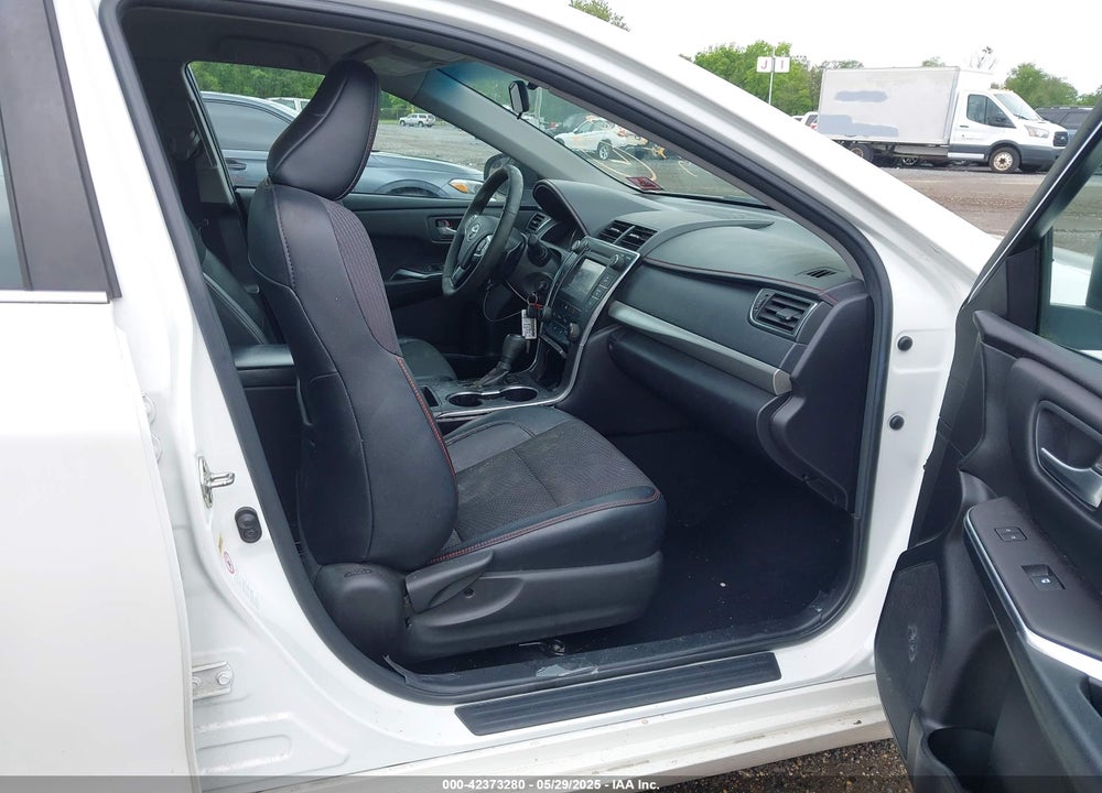 2016 TOYOTA CAMRY VIN: 4T1BF1FK5GU158905