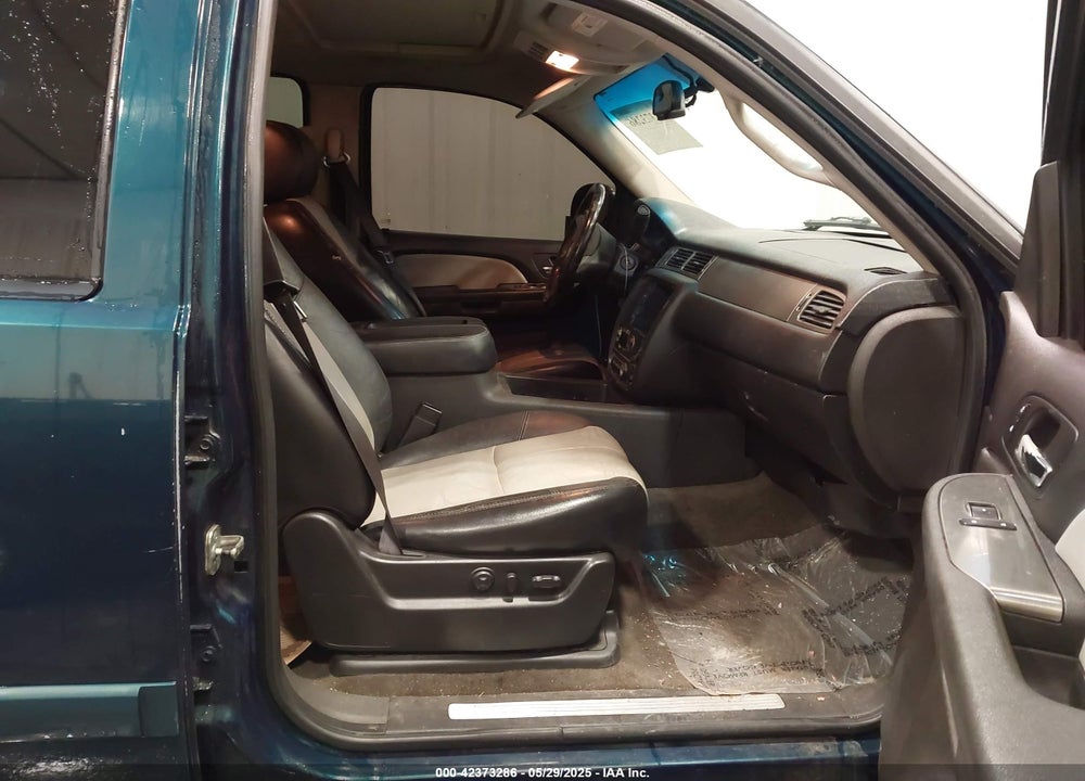 2007 CHEVROLET SUBURBAN VIN: 3GNFK16337G265066