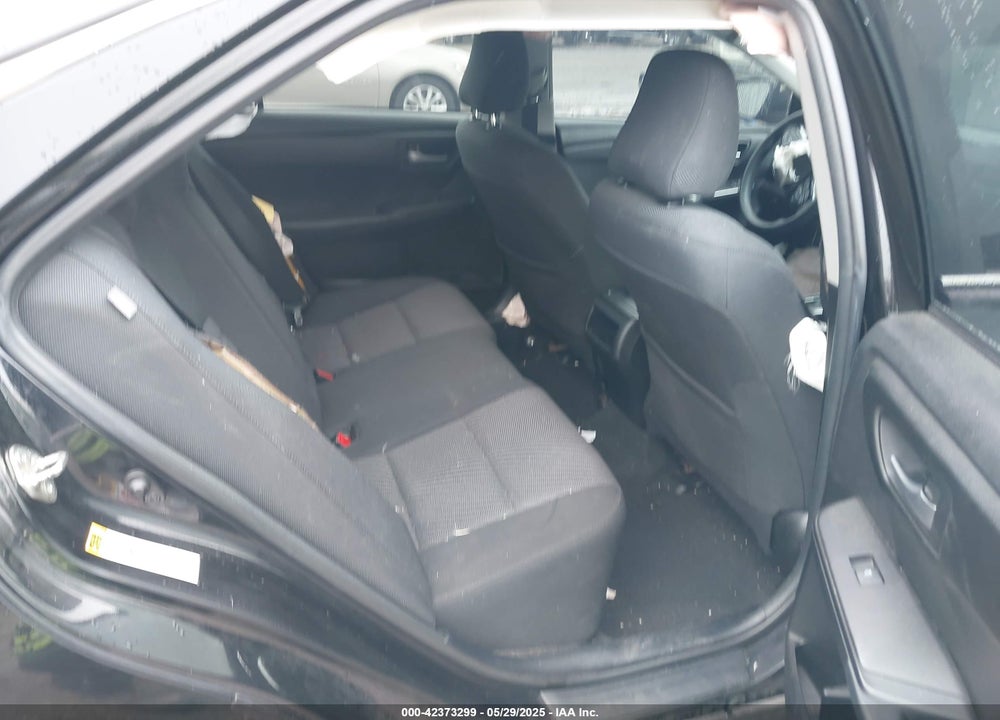 2016 TOYOTA CAMRY VIN: 4T4BF1FK2GR547930