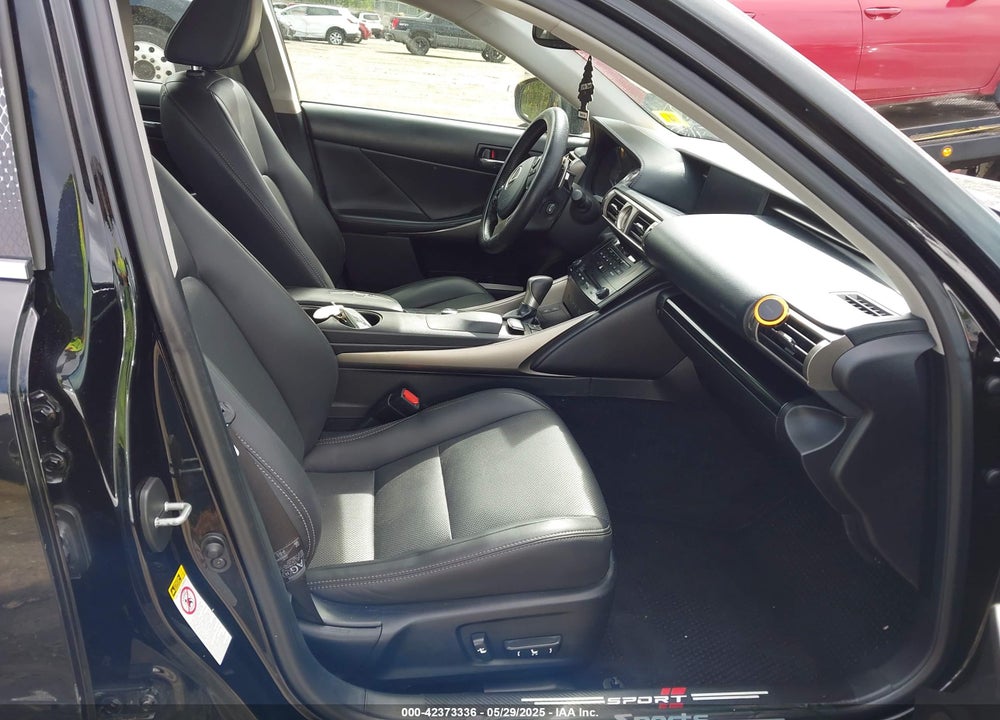 2014 LEXUS IS250 VIN: JTHBF1D26E5018164
