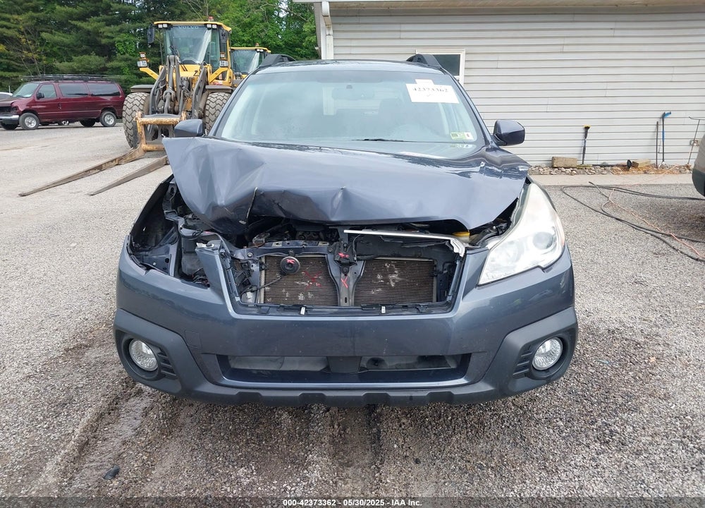 2014 SUBARU OUTBACK VIN: 4S4BRBCC3E3252410