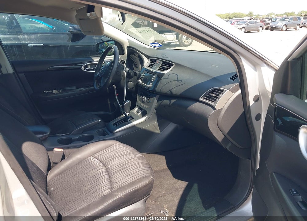 2018 NISSAN SENTRA VIN: 3N1AB7AP5JY262822