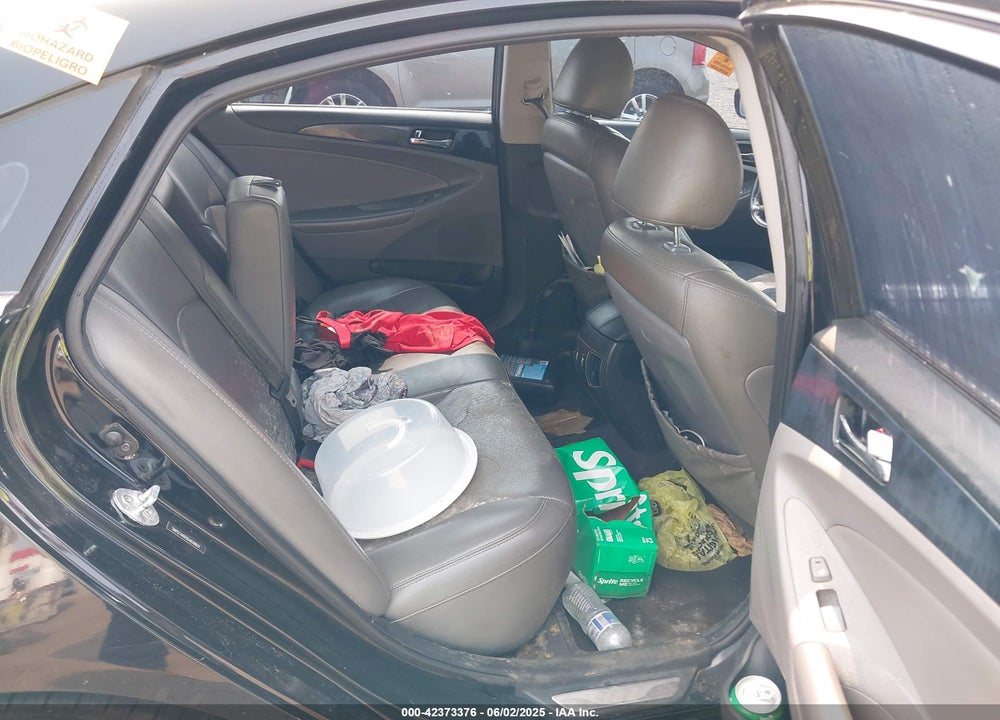 2014 HYUNDAI SONATA VIN: 5NPEC4AB3EH838831