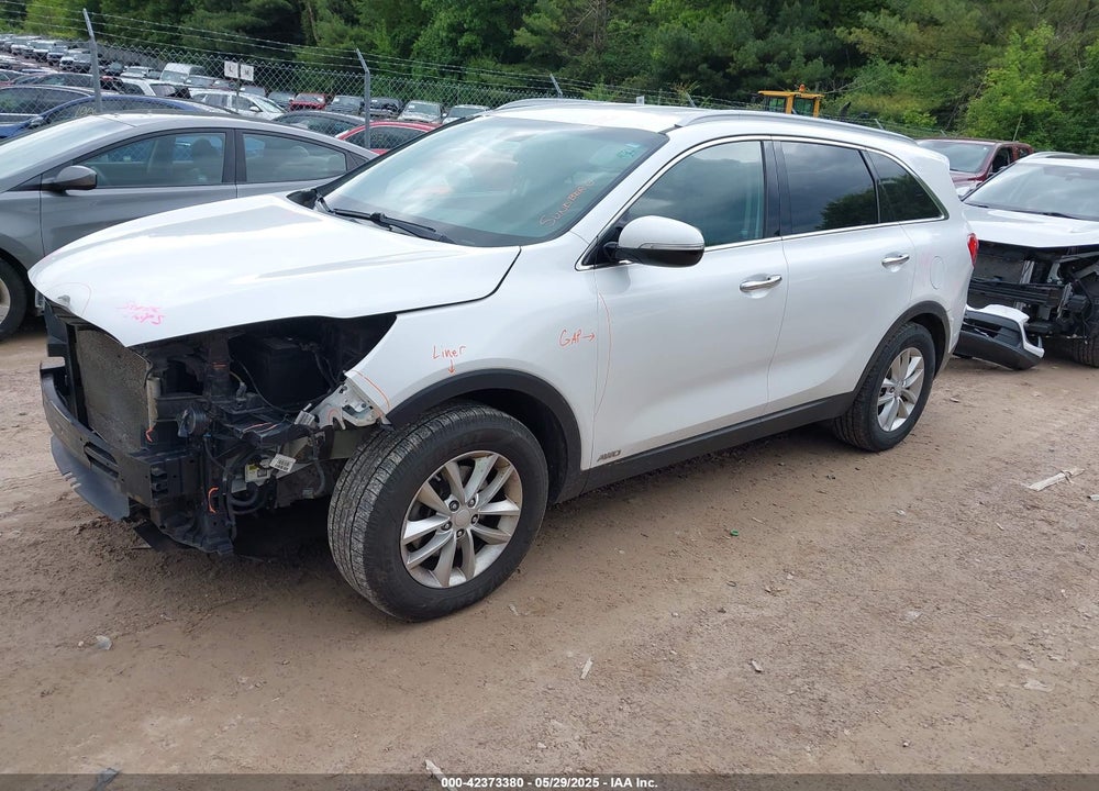 2016 KIA SORENTO 2.4L LX VIN: 5XYPGDA37GG047296