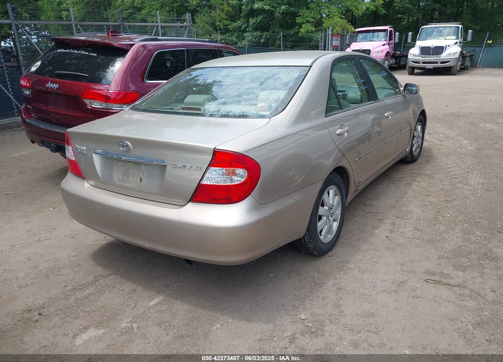 2003 TOYOTA CAMRY XLE VIN: 4T1BE32K03U669470