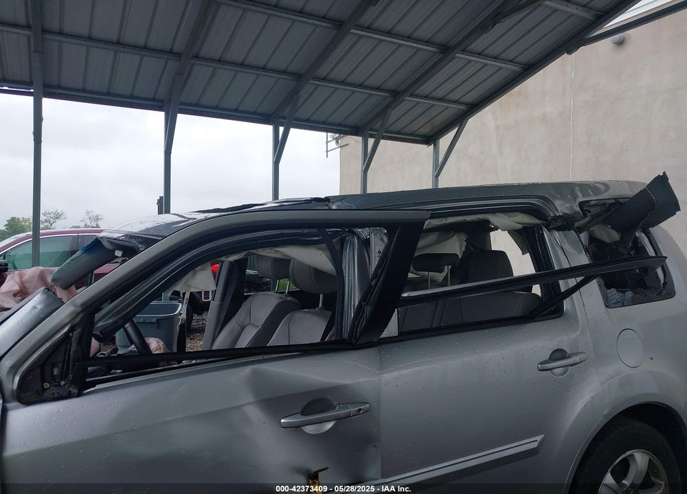 2013 HONDA PILOT VIN: 5FNYF4H52DB056747