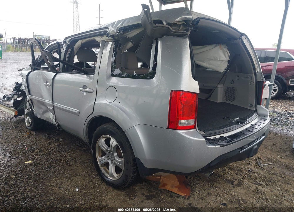2013 HONDA PILOT VIN: 5FNYF4H52DB056747