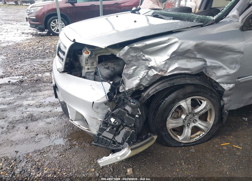 2013 HONDA PILOT VIN: 5FNYF4H52DB056747