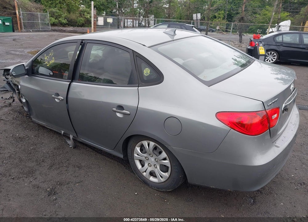 2010 HYUNDAI ELANTRA VIN: KMHDU4AD2AU129488