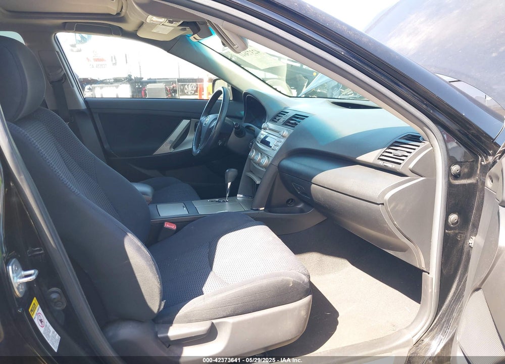 2011 TOYOTA CAMRY VIN: 4T1BF3EK4BU690037