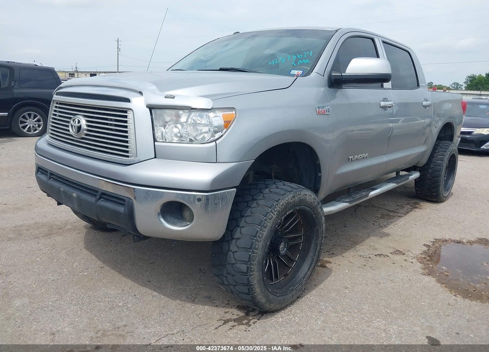 2013 TOYOTA TUNDRA PLATINUM 5.7L V8 VIN: 5TFFY5F14DX139769