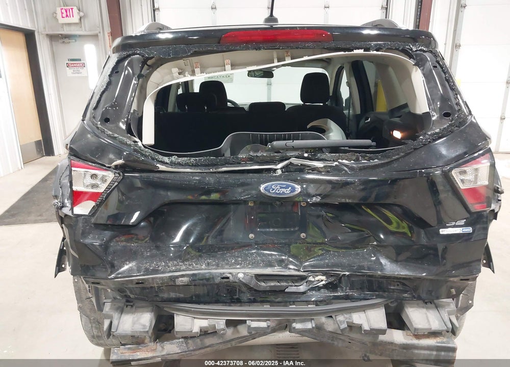 2018 FORD ESCAPE VIN: 1FMCU9GD1JUD21727