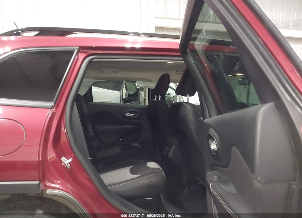 2016 JEEP CHEROKEE SPORT VIN: 1C4PJMAB3GW219139