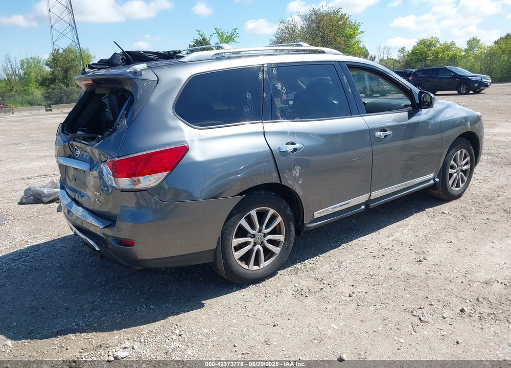 2015 NISSAN PATHFINDER SL VIN: 5N1AR2MM5FC714812