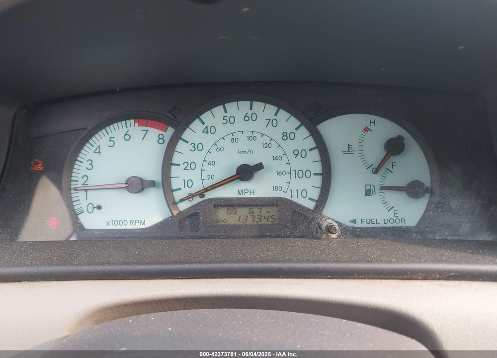 2004 TOYOTA COROLLA LE VIN: JTDBR32EX42026589