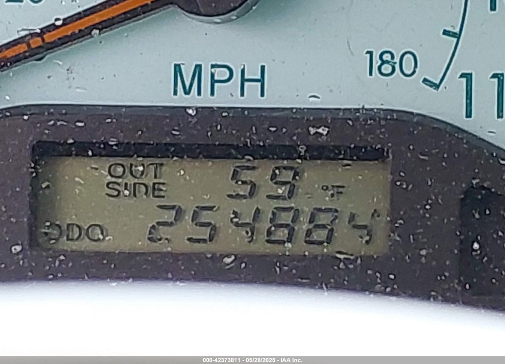 2004 TOYOTA COROLLA LE VIN: 2T1BR32E44C299304