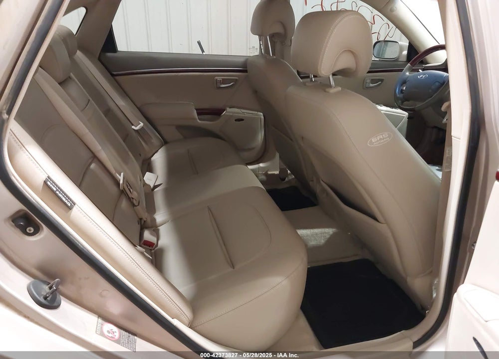 2006 HYUNDAI AZERA LIMITED/SE VIN: KMHFC46F56A095383