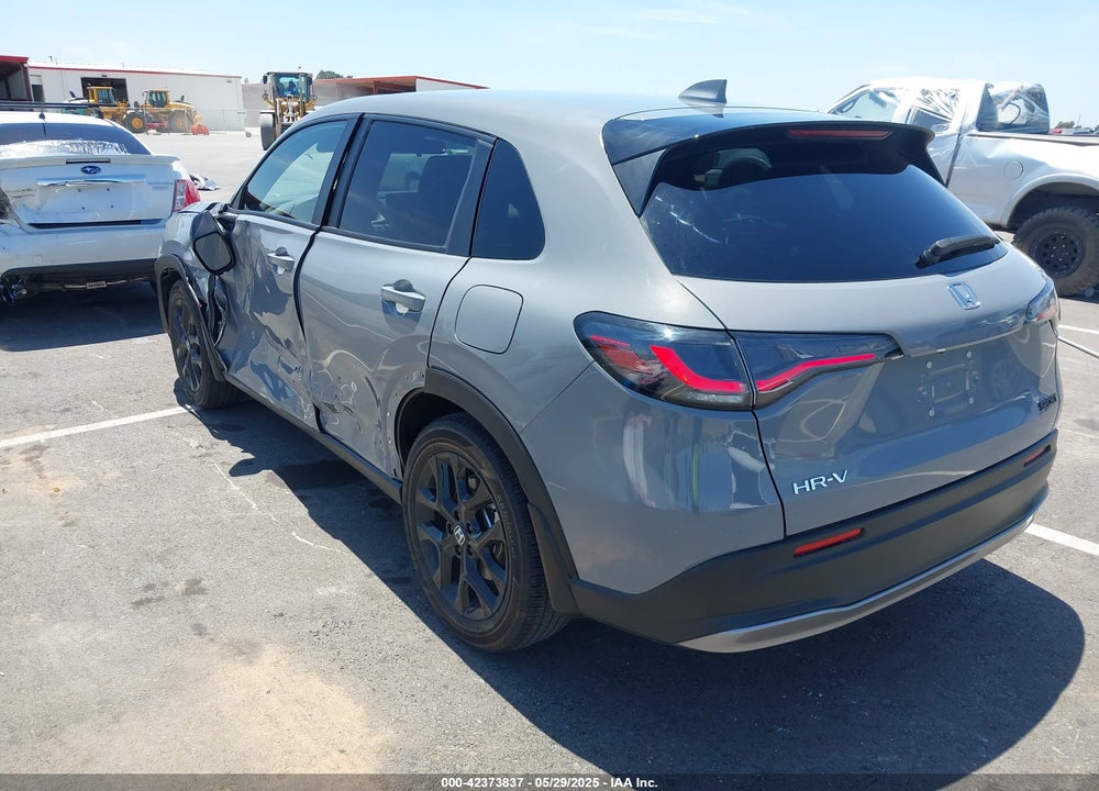 2024 HONDA HR-V VIN: 3CZRZ1H51RM758338