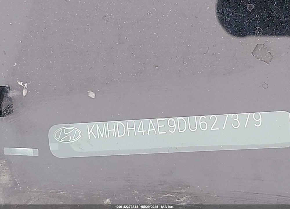2013 HYUNDAI ELANTRA LIMITED VIN: KMHDH4AE9DU627379