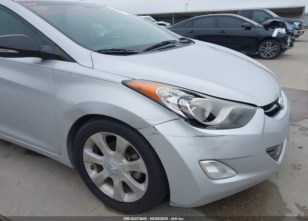 2013 HYUNDAI ELANTRA LIMITED VIN: KMHDH4AE9DU627379