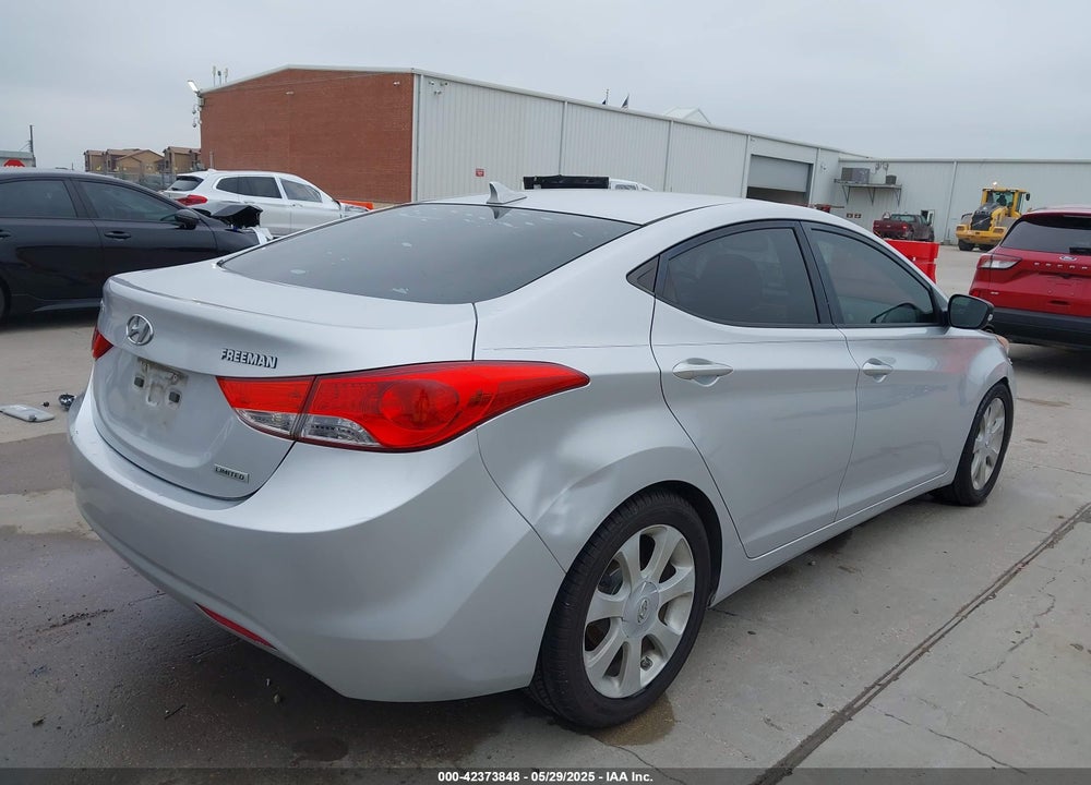 2013 HYUNDAI ELANTRA LIMITED VIN: KMHDH4AE9DU627379