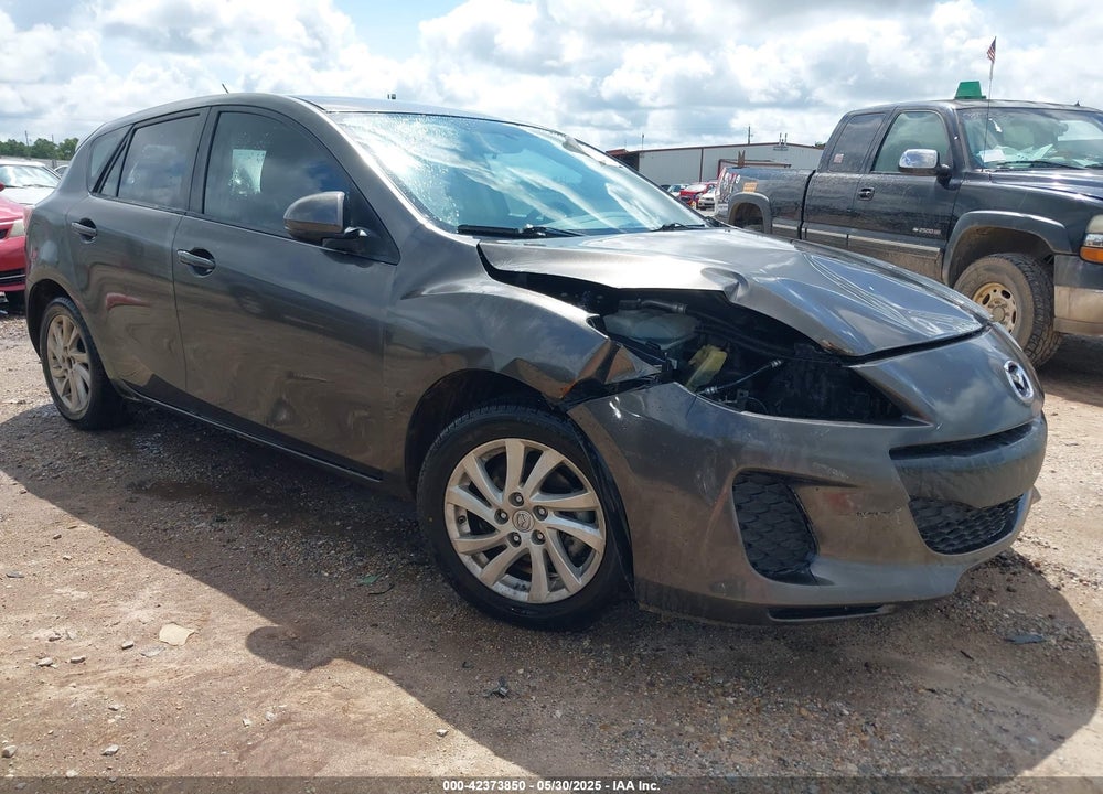 2012 MAZDA 3 I TOURING VIN: JM1BL1L8XC1686831