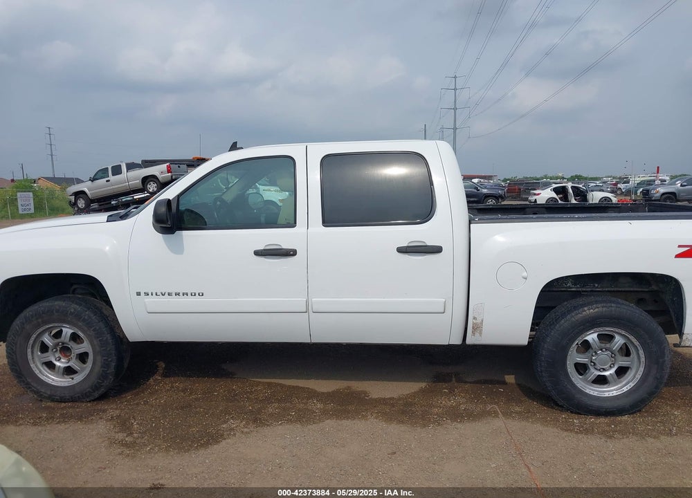 2007 CHEVROLET SILVERADO 1500 LT2 VIN: 3GCEC13JX7G501202