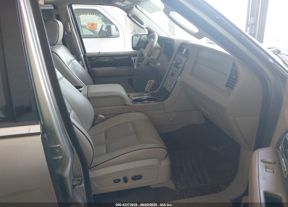 2008 LINCOLN NAVIGATOR VIN: 5LMFU28578LJ12629