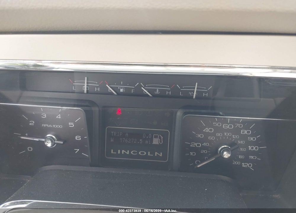 2008 LINCOLN NAVIGATOR VIN: 5LMFU28578LJ12629