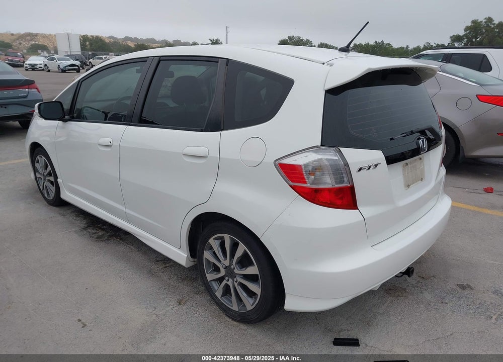 2012 HONDA FIT SPORT VIN: JHMGE8H50CS003017