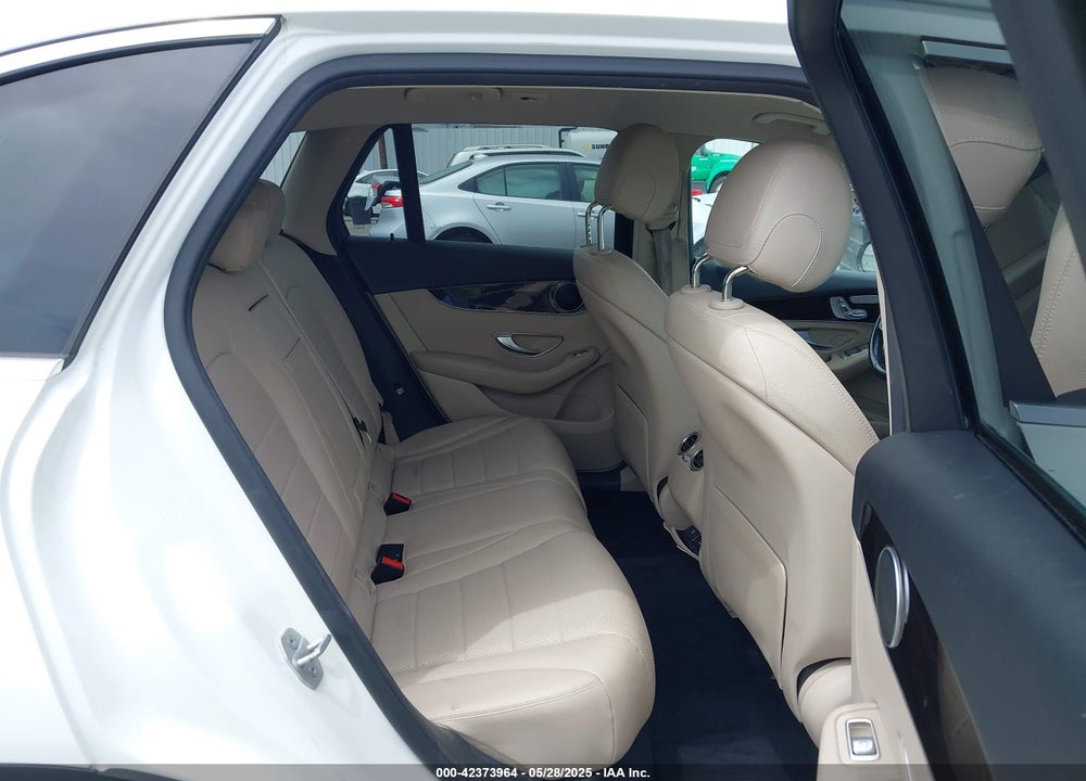 2016 MERCEDES-BENZ GLC 300 VIN: WDC0G4JBXGF073459