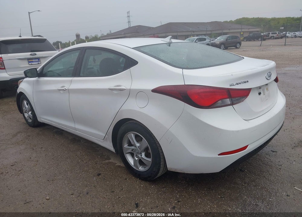 2014 HYUNDAI ELANTRA VIN: 5NPDH4AE5EH505635
