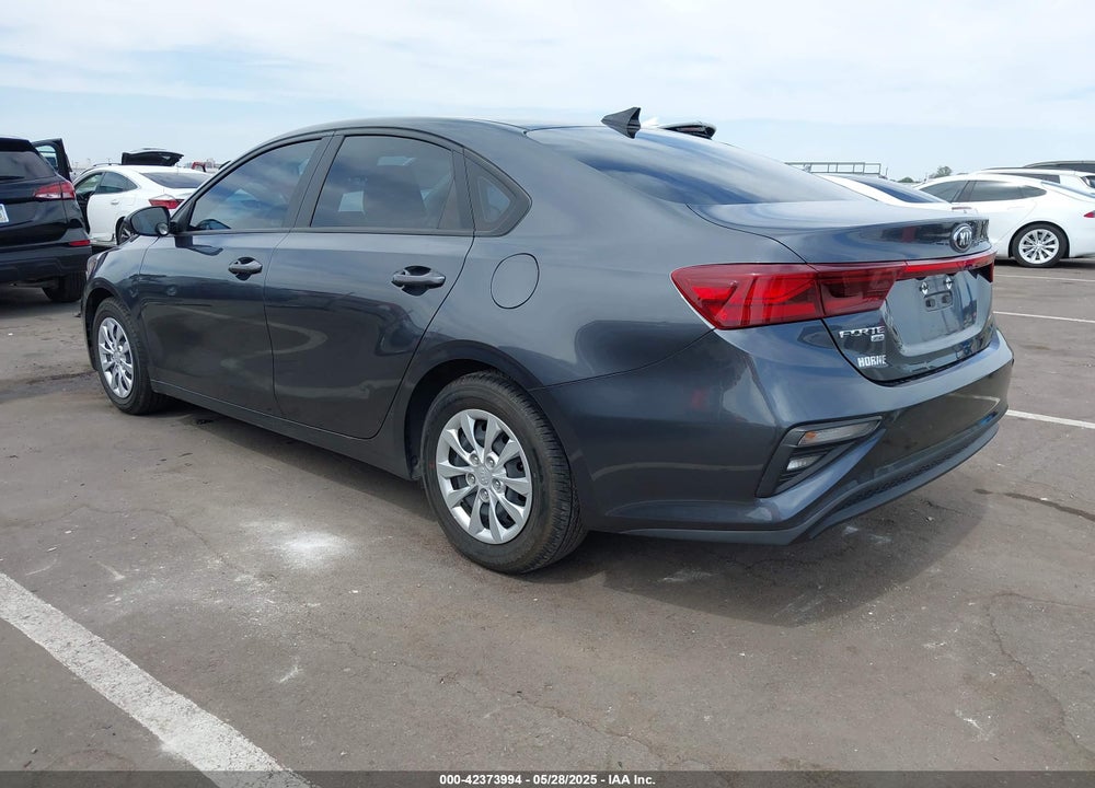 2021 KIA FORTE VIN: 3KPF24AD0ME300230