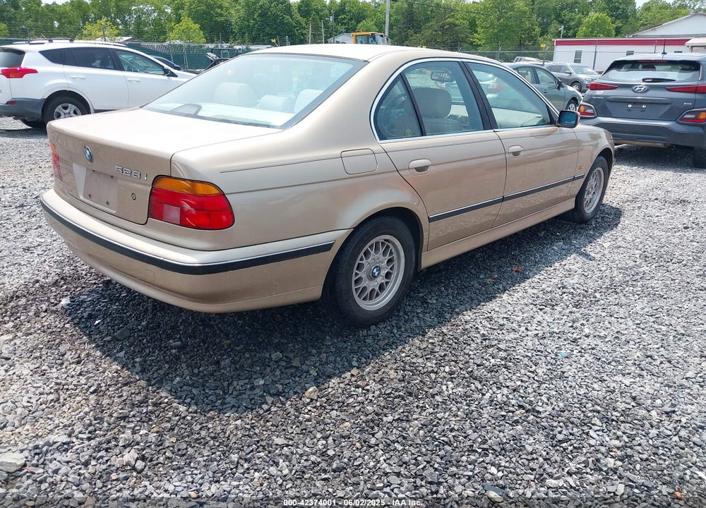 1998 BMW 528I VIN: WBADD6325WBW40821