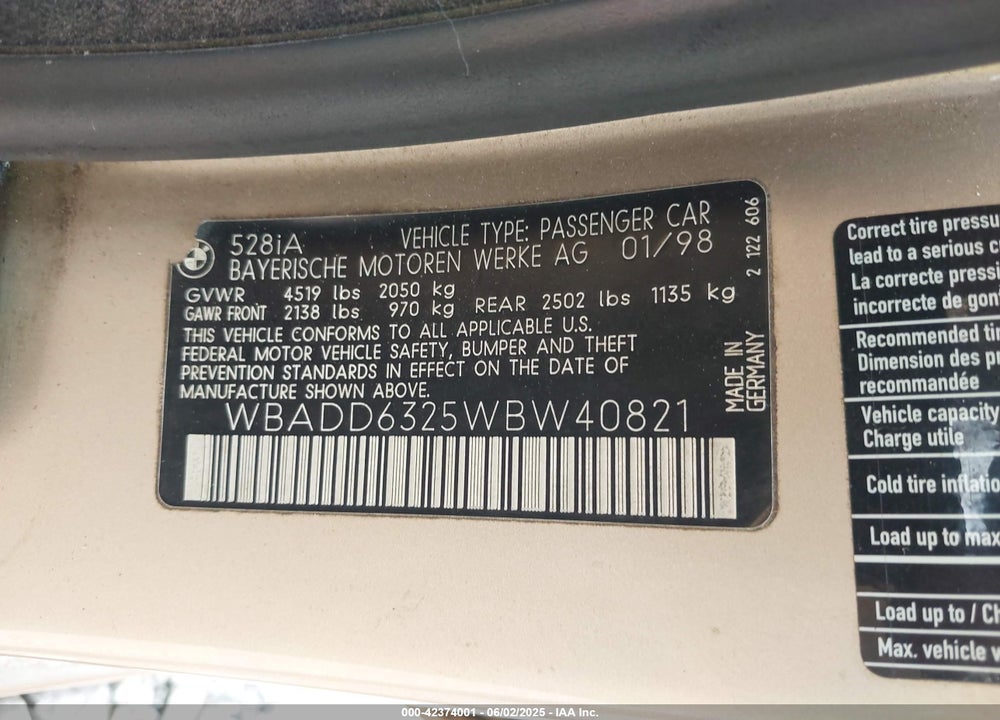 1998 BMW 528I VIN: WBADD6325WBW40821