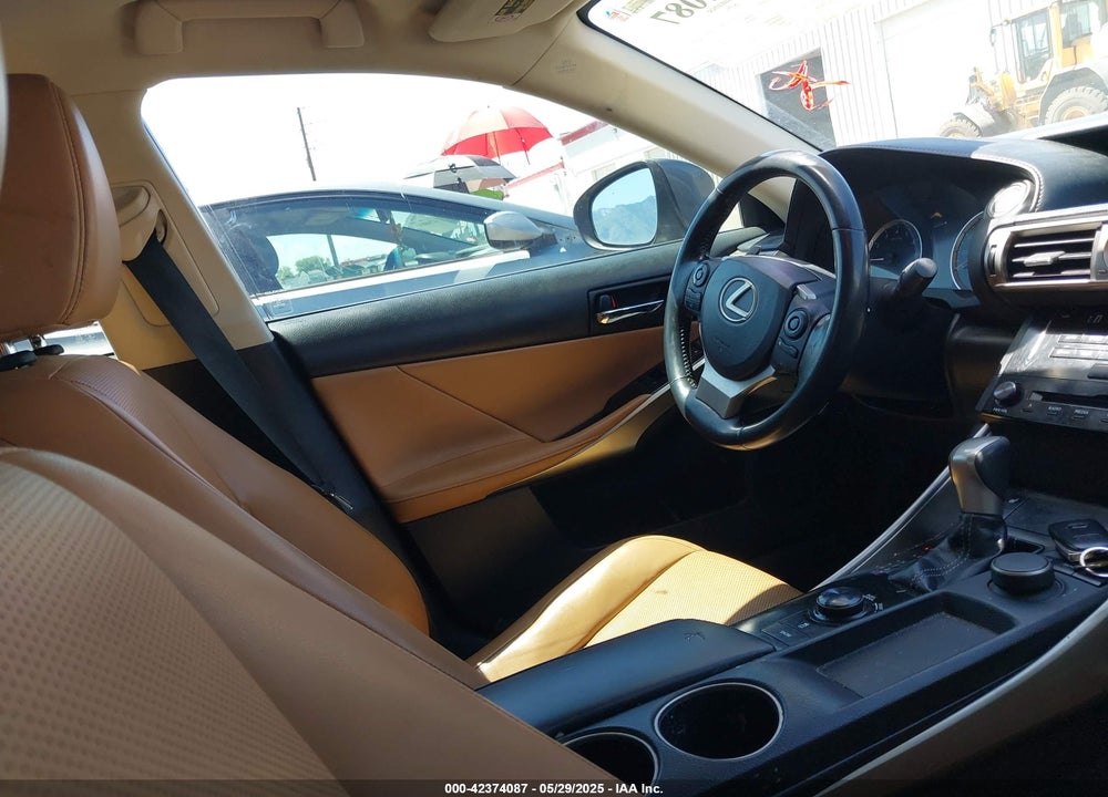 2014 LEXUS IS 250 VIN: JTHCF1D24E5011721