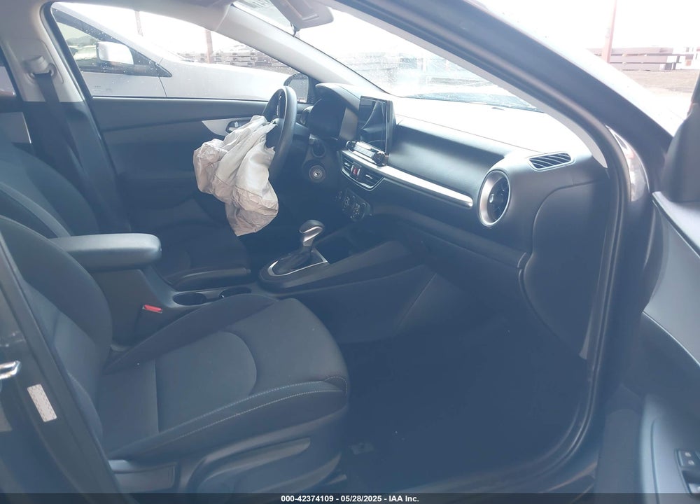 2024 KIA FORTE LX VIN: 3KPF24AD6RE697532