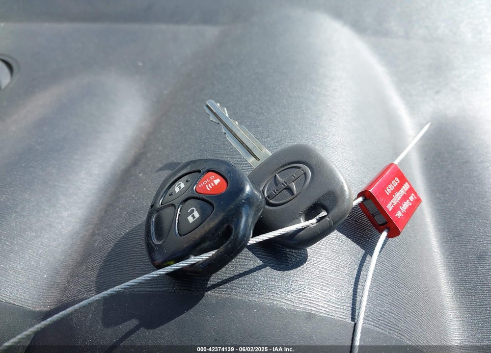 2010 SCION TC VIN: JTKDE3B77A0320277