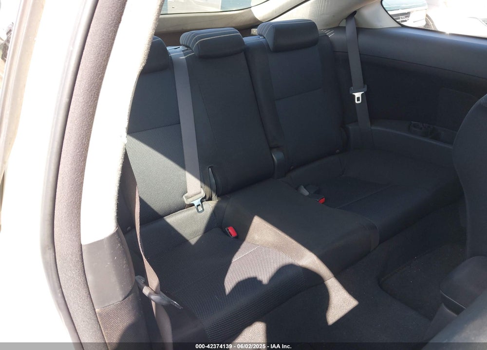 2010 SCION TC VIN: JTKDE3B77A0320277