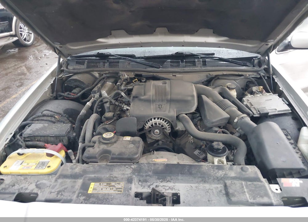 2008 MERCURY GRAND MARQUIS VIN: 2MEFM75V88X651402