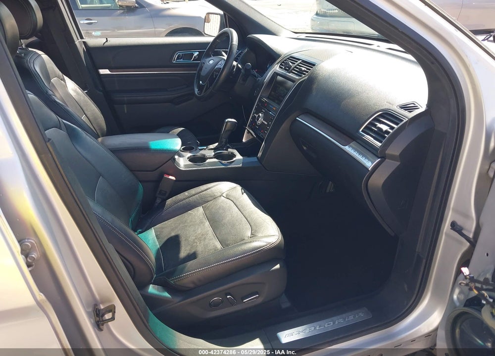 2016 FORD EXPLORER LIMITED VIN: 1FM5K7F81GGA77138